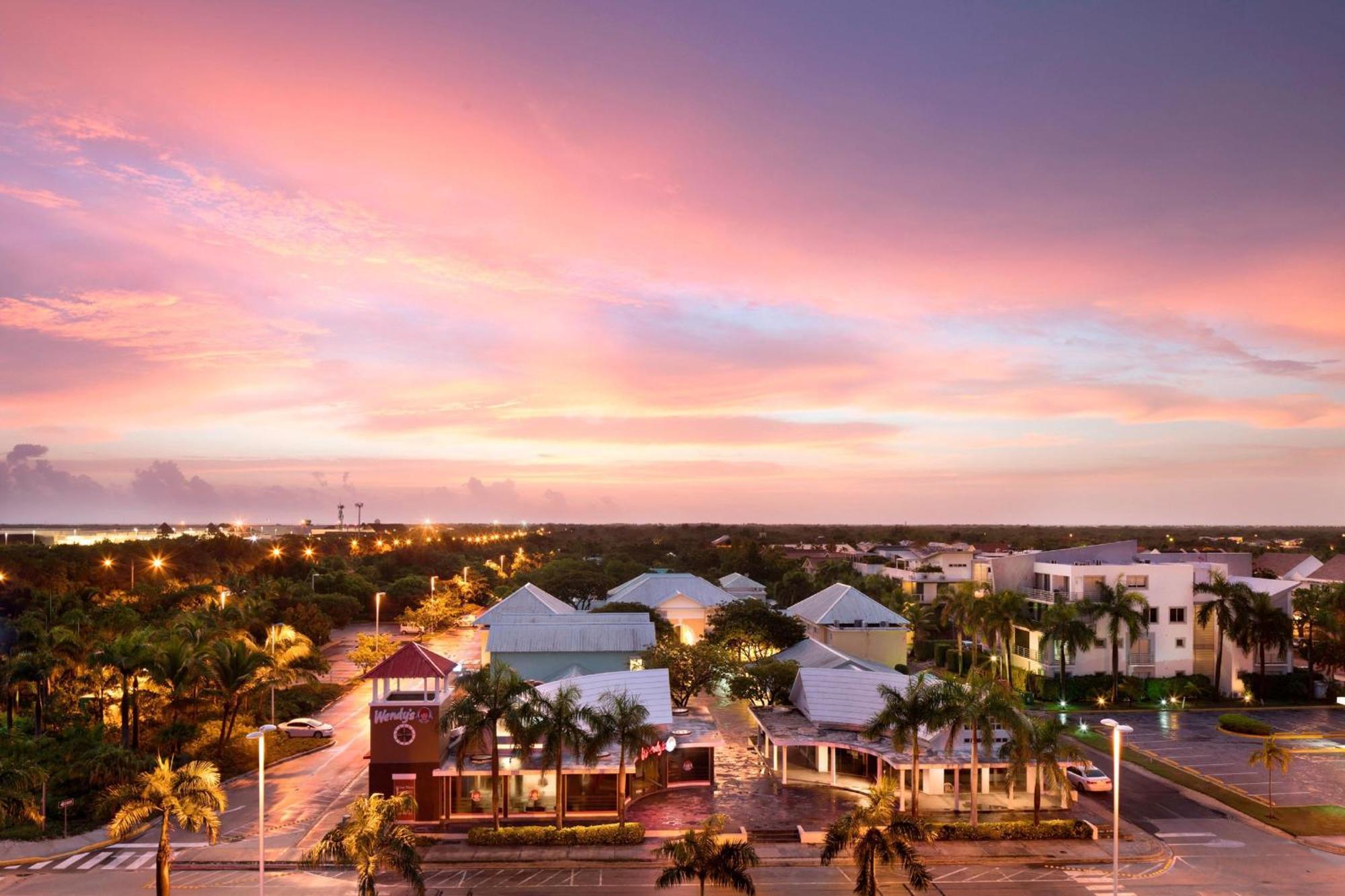 Four Points By Sheraton Punta Cana Eksteriør billede